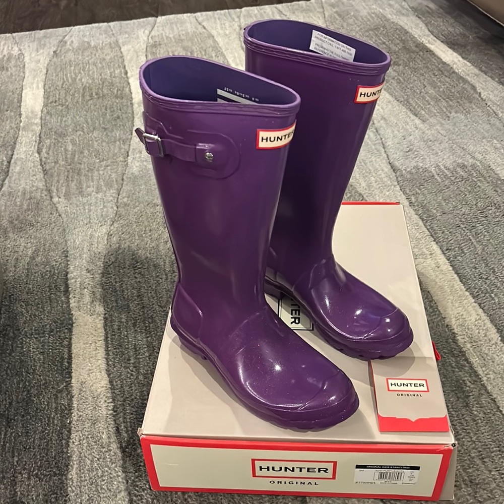 Hunter Original Kids Tall, Girls size 6, EU 37. In gorgeous sparkly Starcloud.